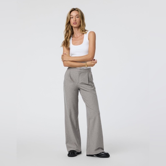 Vuori Pants size S Womens Elevation Trouser Heather Gray Relaxed Fit - Picture 2 of 13